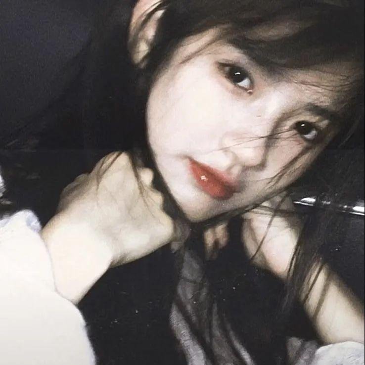 口红